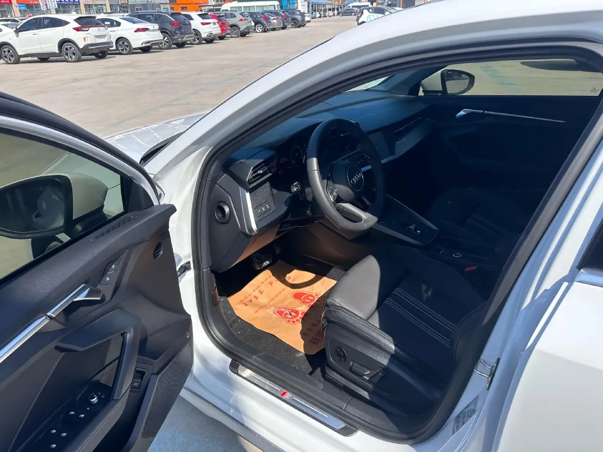 2022 Audi A3 1.4T 150HP L4 7DCT,autocango,china used car exporter,china ev exporter,chinese used car exporter,chinese used ev exporter