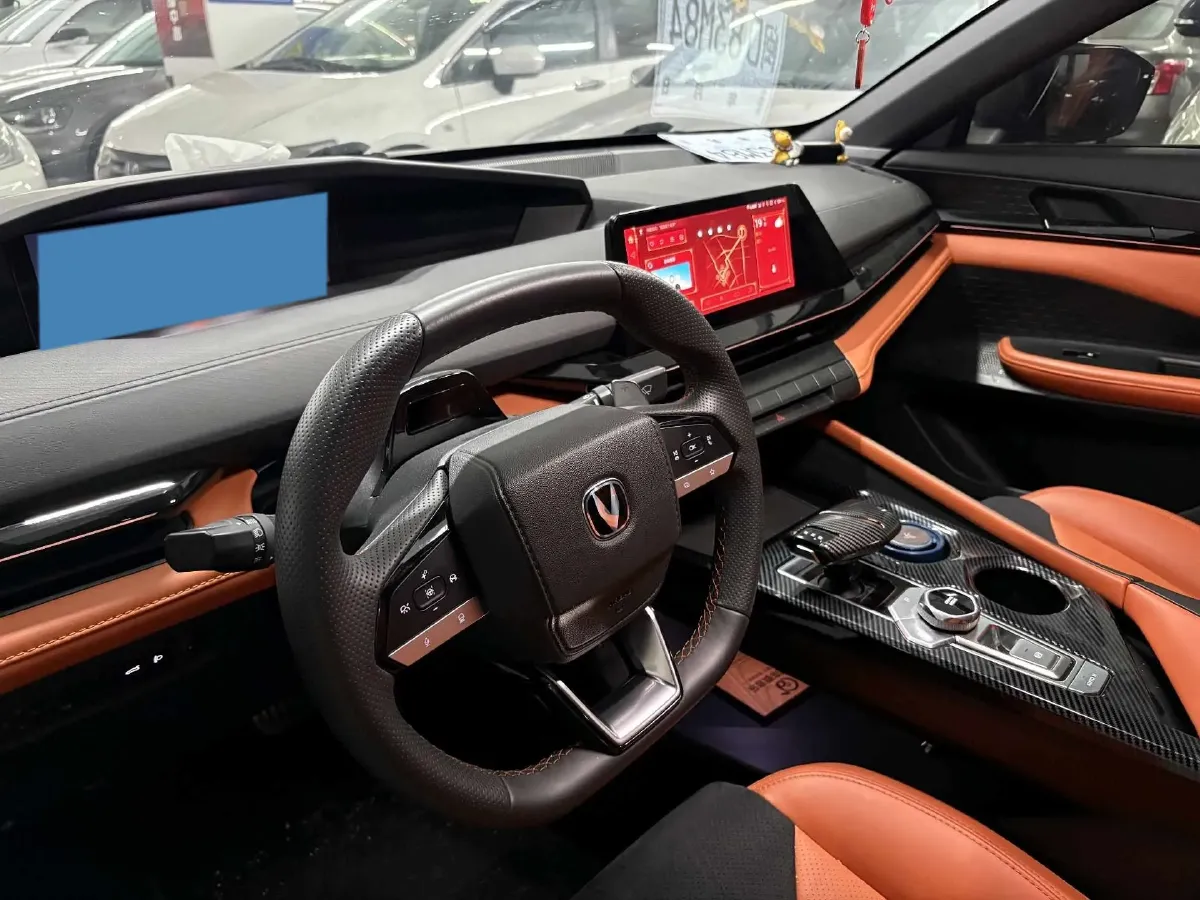 2023 ChangAn UNI-V 1.5T 188HP L4 7DCT,autocango,china used car exporter,china ev exporter,chinese used car exporter,chinese used ev exporter