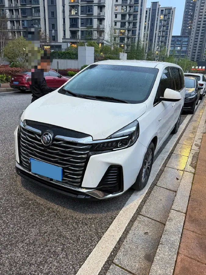 2023 Buick GL8 2.0T 237HP L4 9AT,autocango,china used car exporter,china ev exporter,chinese used car exporter,chinese used ev exporter