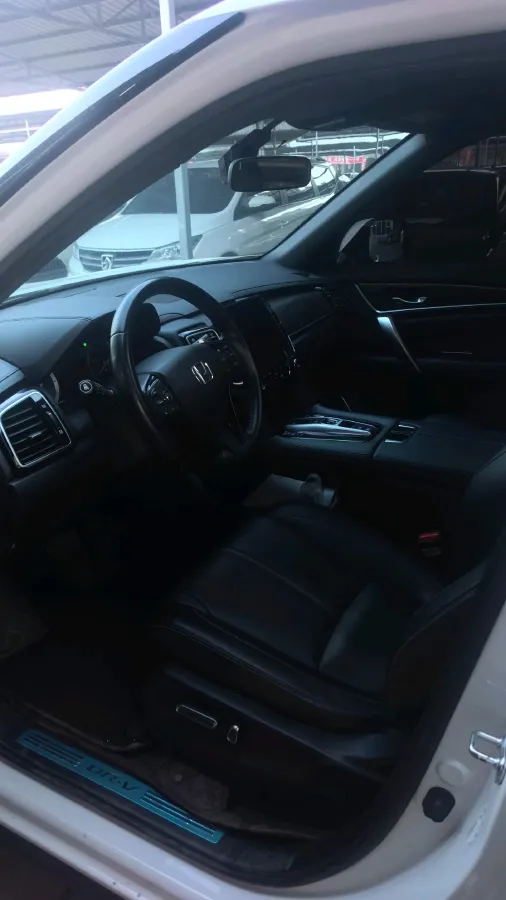 2023 Honda UR-V 2.0T 261HP L4 9AT,autocango,china used car exporter,china ev exporter,chinese used car exporter,chinese used ev exporter