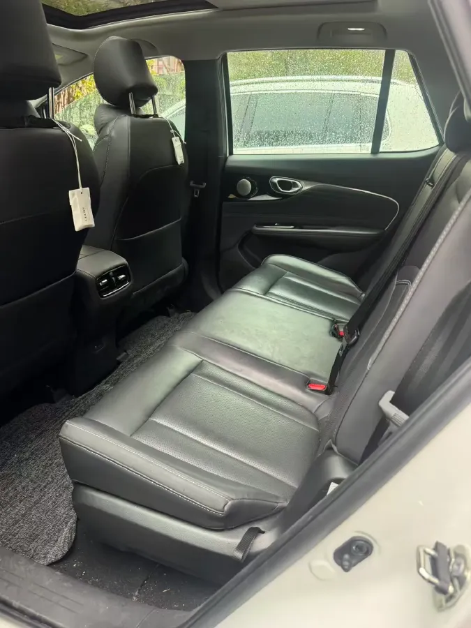 2024 Chevrolet EquinoxPlus 1.5T 180HP L4 2DHT PHEV 24.4KWH,autocango,china used car exporter,china ev exporter,chinese used car exporter,chinese used ev exporter