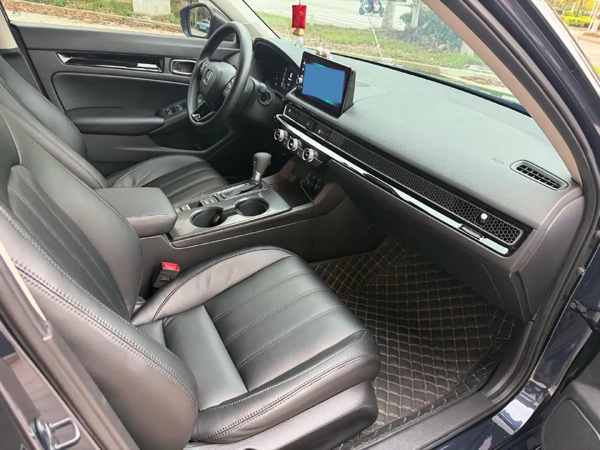 2023 Honda Civic 1.5T 182HP L4 CVT,autocango,china used car exporter,china ev exporter,chinese used car exporter,chinese used ev exporter