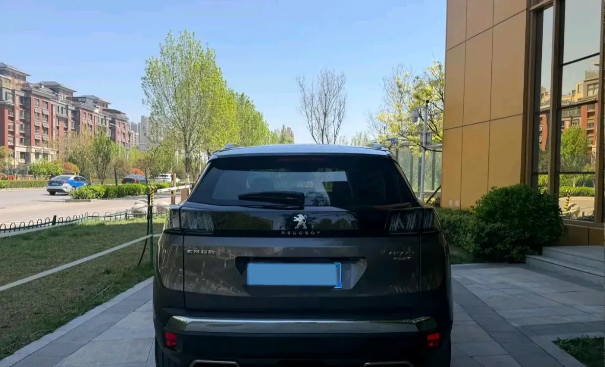 2023 Citroen C5 Aircross 1.6T 175HP L4 8AT,autocango,china used car exporter,china ev exporter,chinese used car exporter,chinese used ev exporter