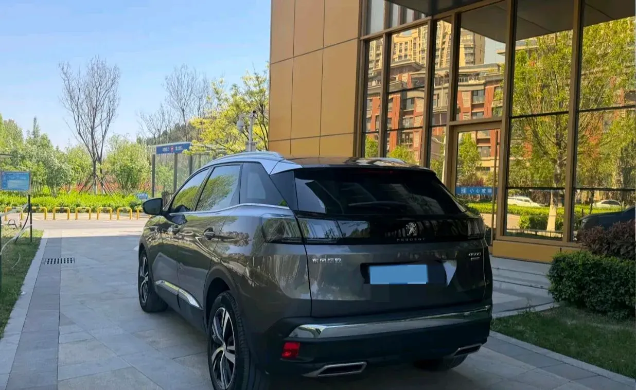 2023 Citroen C5 Aircross 1.6T 175HP L4 8AT,autocango,china used car exporter,china ev exporter,chinese used car exporter,chinese used ev exporter