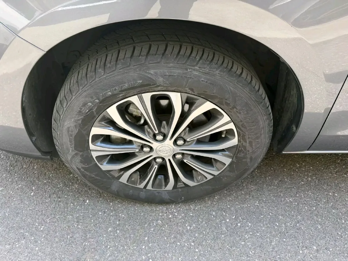 2021 Buick GL8 2.0T 237HP L4 9AT,autocango,china used car exporter,china ev exporter,chinese used car exporter,chinese used ev exporter