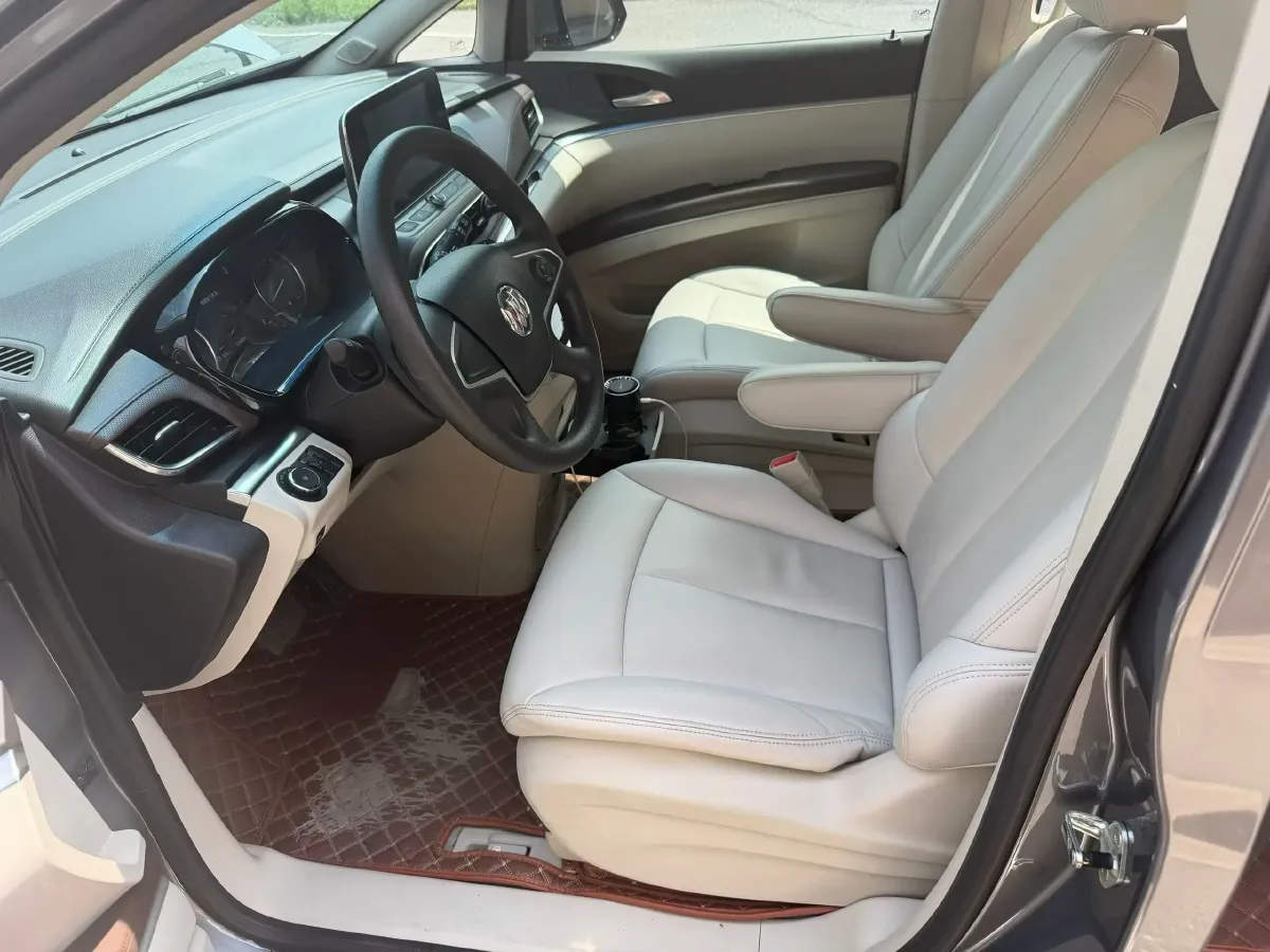 2021 Buick GL8 2.0T 237HP L4 9AT,autocango,china used car exporter,china ev exporter,chinese used car exporter,chinese used ev exporter