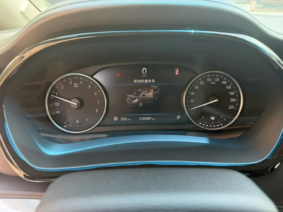 2021 Buick GL8 2.0T 237HP L4 9AT,autocango,china used car exporter,china ev exporter,chinese used car exporter,chinese used ev exporter