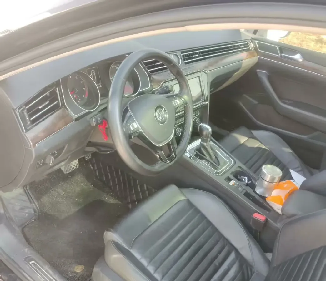 2020 Volkswagen Magotan 2.0T 186HP L4 7DCT,autocango,china used car exporter,china ev exporter,chinese used car exporter,chinese used ev exporter