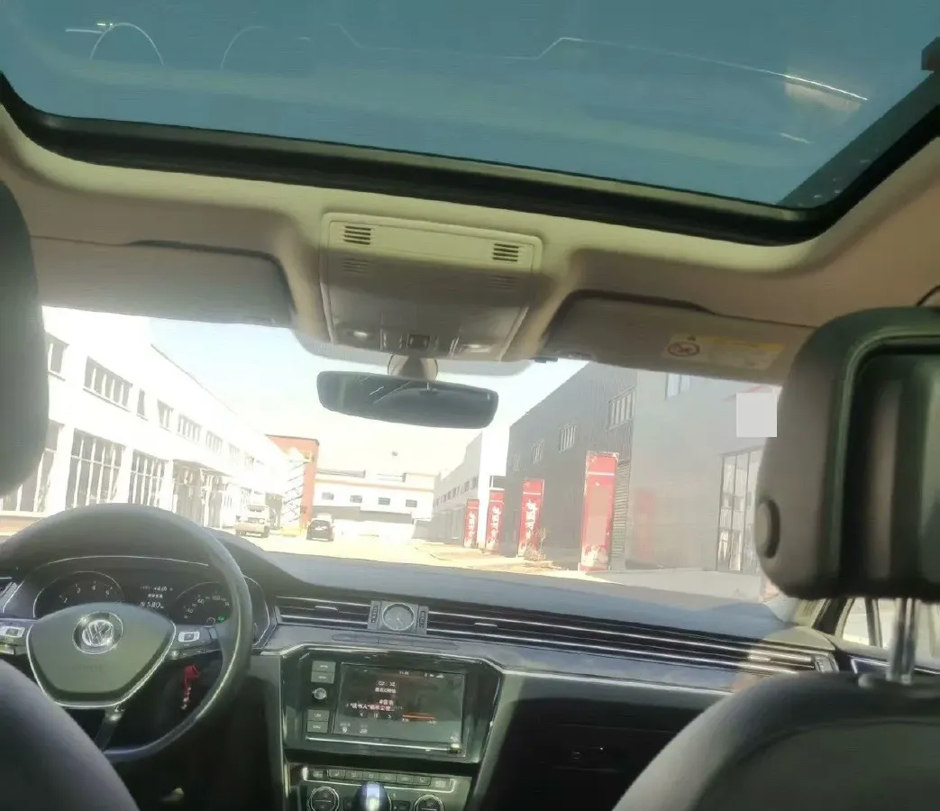 2020 Volkswagen Magotan 2.0T 186HP L4 7DCT,autocango,china used car exporter,china ev exporter,chinese used car exporter,chinese used ev exporter