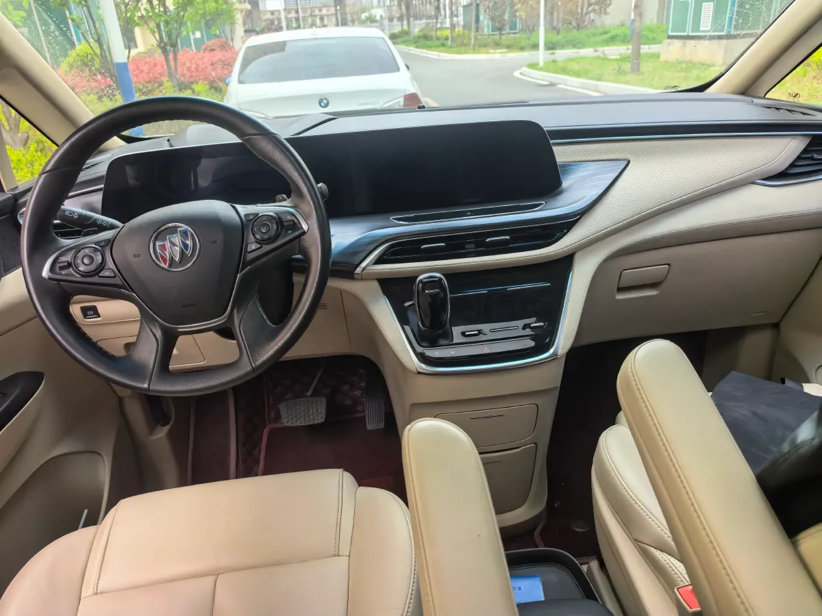 2022 Buick GL8 2.0T 237HP L4 9AT,autocango,china used car exporter,china ev exporter,chinese used car exporter,chinese used ev exporter