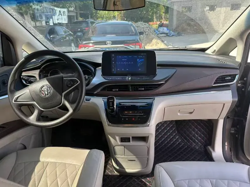 2021 Buick GL8 2.0T 237HP L4 9AT,autocango,china used car exporter,china ev exporter,chinese used car exporter,chinese used ev exporter
