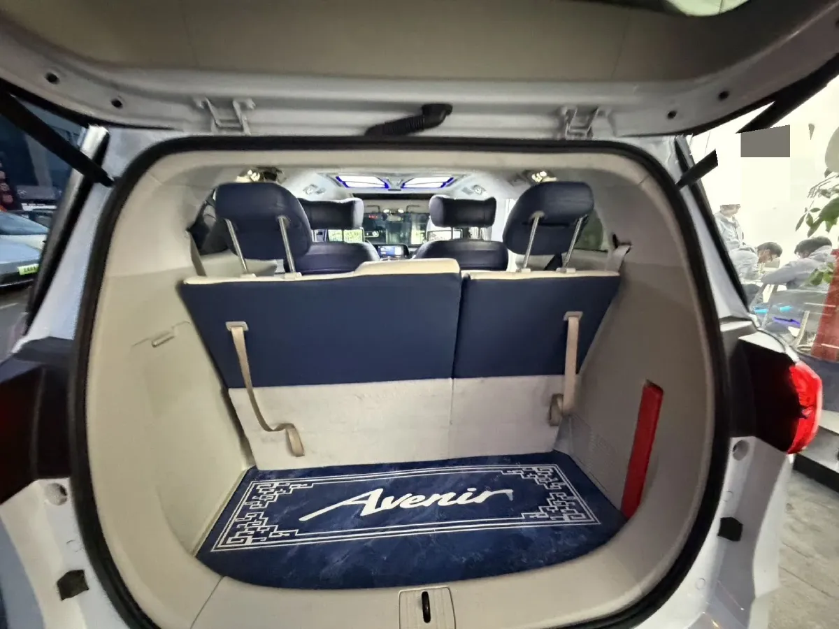 2023 Buick GL8 2.0T 237HP L4 9AT,autocango,china used car exporter,china ev exporter,chinese used car exporter,chinese used ev exporter