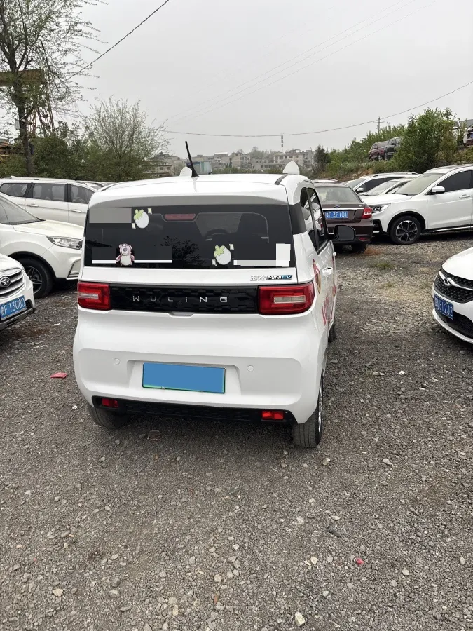 2021 WuLing HongGuang MINI EV BEV 9.3KWH,autocango,china used car exporter,china ev exporter,chinese used car exporter,chinese used ev exporter