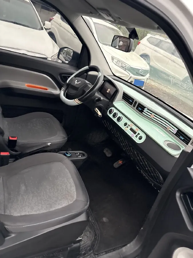 2021 WuLing HongGuang MINI EV BEV 9.3KWH,autocango,china used car exporter,china ev exporter,chinese used car exporter,chinese used ev exporter