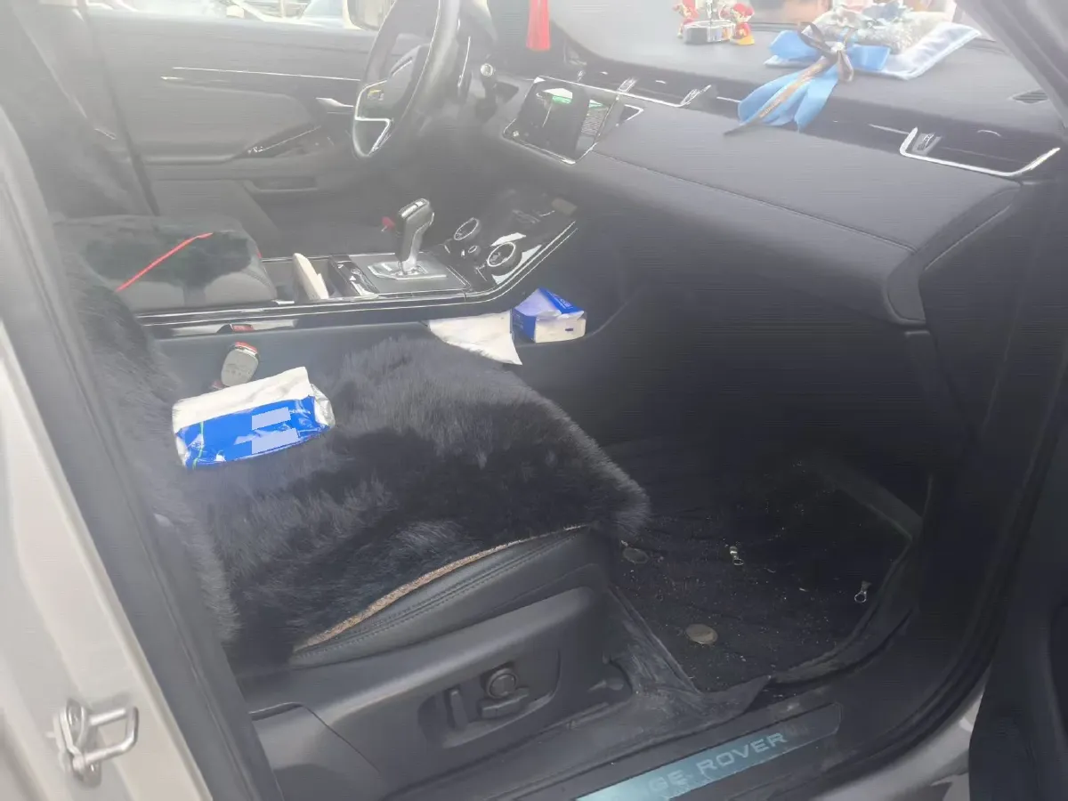 2022 Land Rover Range Rover Evoque 2.0T 249HP L4 9AT,autocango,china used car exporter,china ev exporter,chinese used car exporter,chinese used ev exporter