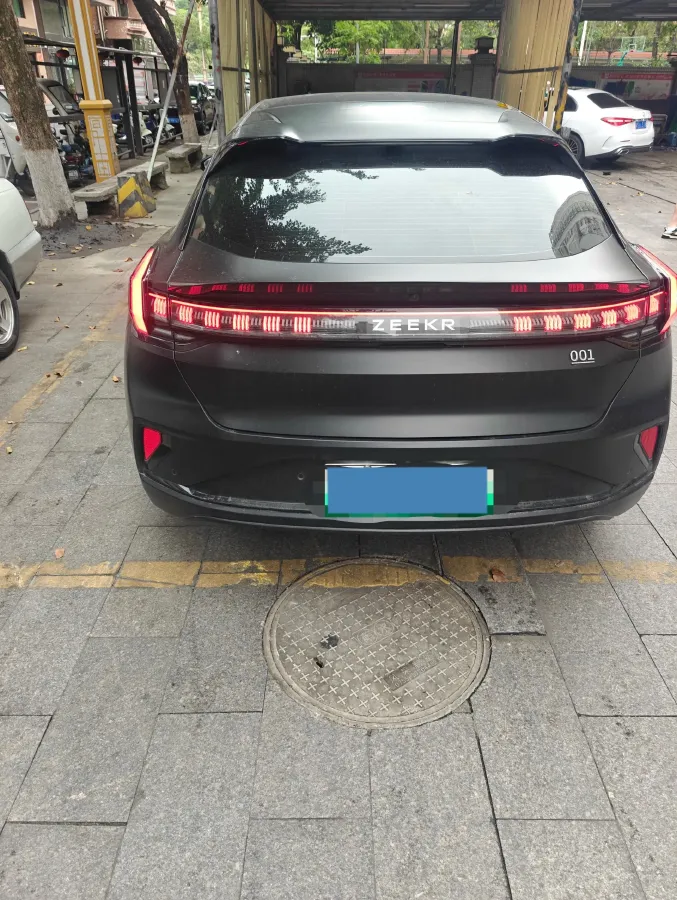 2025 Zeekr 001 BEV 95KWH,autocango,china used car exporter,china ev exporter,chinese used car exporter,chinese used ev exporter