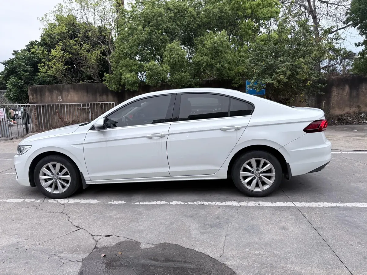 2020 Volkswagen Bora 1.5L 113HP L4 6AT,autocango,china used car exporter,china ev exporter,chinese used car exporter,chinese used ev exporter