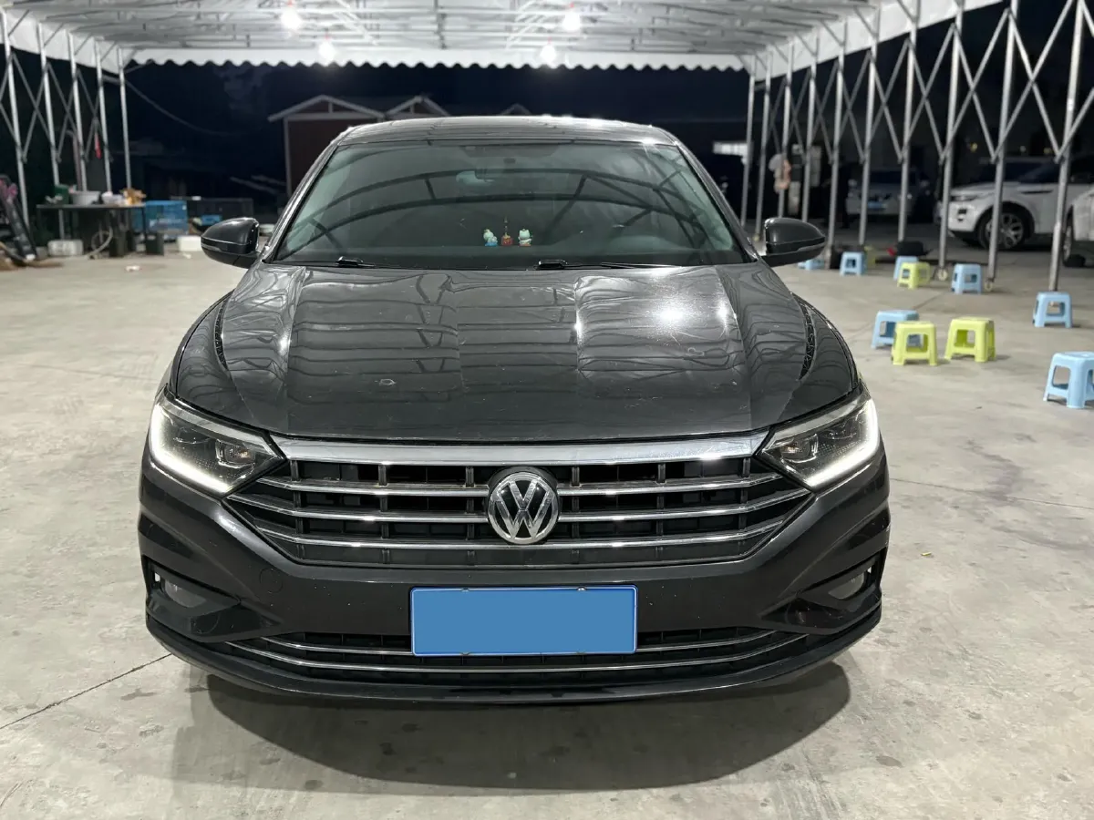 2019 Jeep Renegade 1.3T 173HP L4 7DCT,autocango,china used car exporter,china ev exporter,chinese used car exporter,chinese used ev exporter