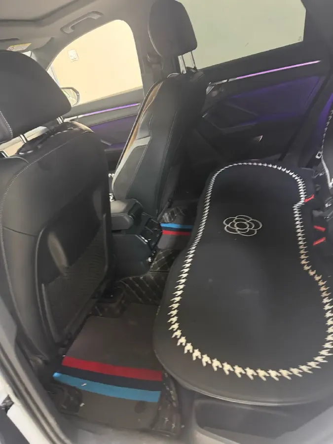 2023 Audi Q3 2.0T 186HP L4 7DCT,autocango,china used car exporter,china ev exporter,chinese used car exporter,chinese used ev exporter