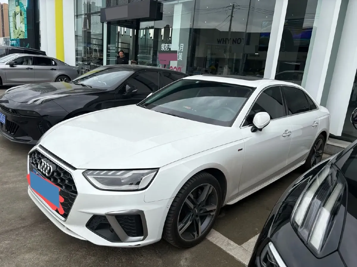 2020 Audi A4L 2.0T 190HP L4 7DCT,autocango,china used car exporter,china ev exporter,chinese used car exporter,chinese used ev exporter