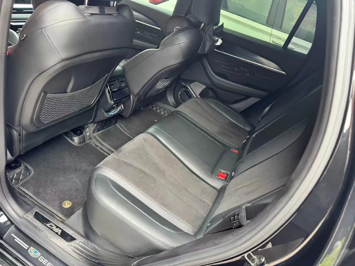 2024 Geely Monjaro 2.0T 238HP L4 8AT,autocango,china used car exporter,china ev exporter,chinese used car exporter,chinese used ev exporter