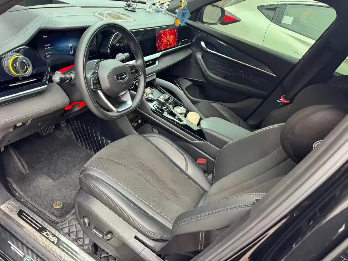 2024 Geely Monjaro 2.0T 238HP L4 8AT,autocango,china used car exporter,china ev exporter,chinese used car exporter,chinese used ev exporter