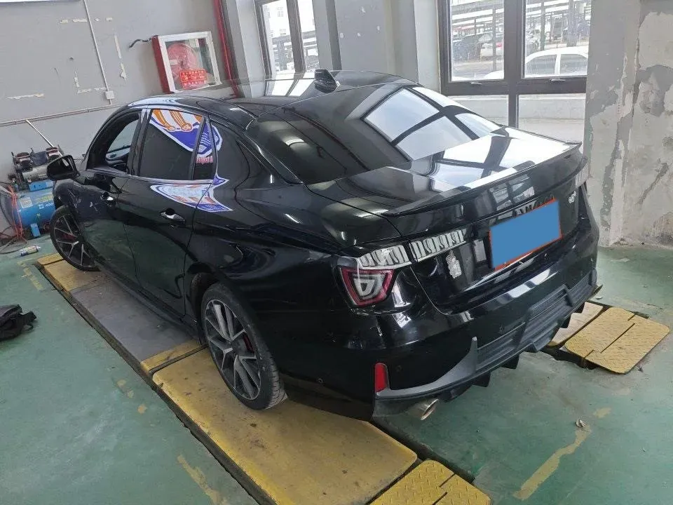 2022 LYNK&CO 03 2.0T 190HP L4 7DCT,autocango,china used car exporter,china ev exporter,chinese used car exporter,chinese used ev exporter