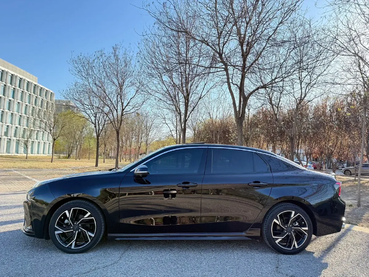 2023 LYNK&CO 03 2.0T 254HP L4 7DCT,autocango,china used car exporter,china ev exporter,chinese used car exporter,chinese used ev exporter