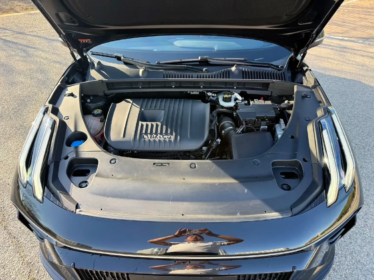 2023 LYNK&CO 03 2.0T 254HP L4 7DCT,autocango,china used car exporter,china ev exporter,chinese used car exporter,chinese used ev exporter