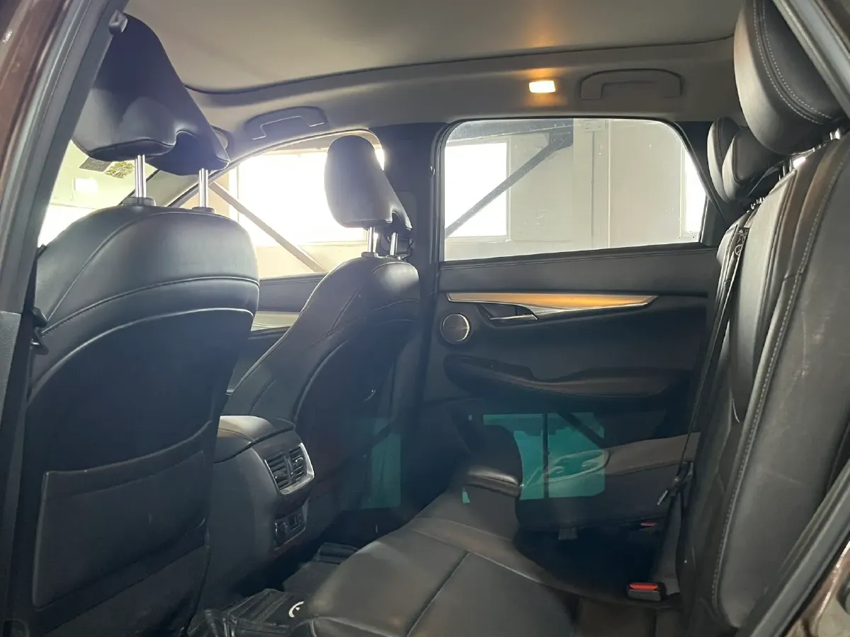 2018 Mitsubishi Pajero 3.0L 174HP V6 5AT,autocango,china used car exporter,china ev exporter,chinese used car exporter,chinese used ev exporter