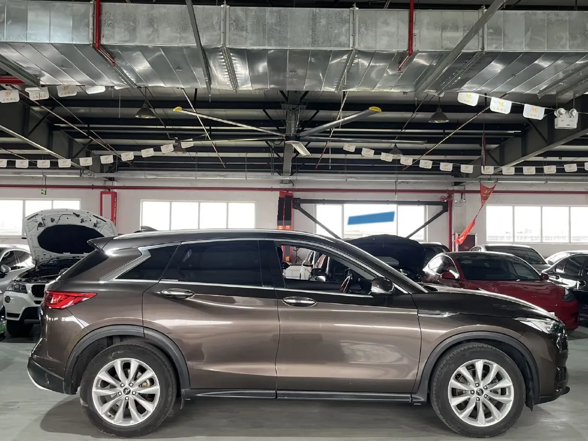 2018 Mitsubishi Pajero 3.0L 174HP V6 5AT,autocango,china used car exporter,china ev exporter,chinese used car exporter,chinese used ev exporter