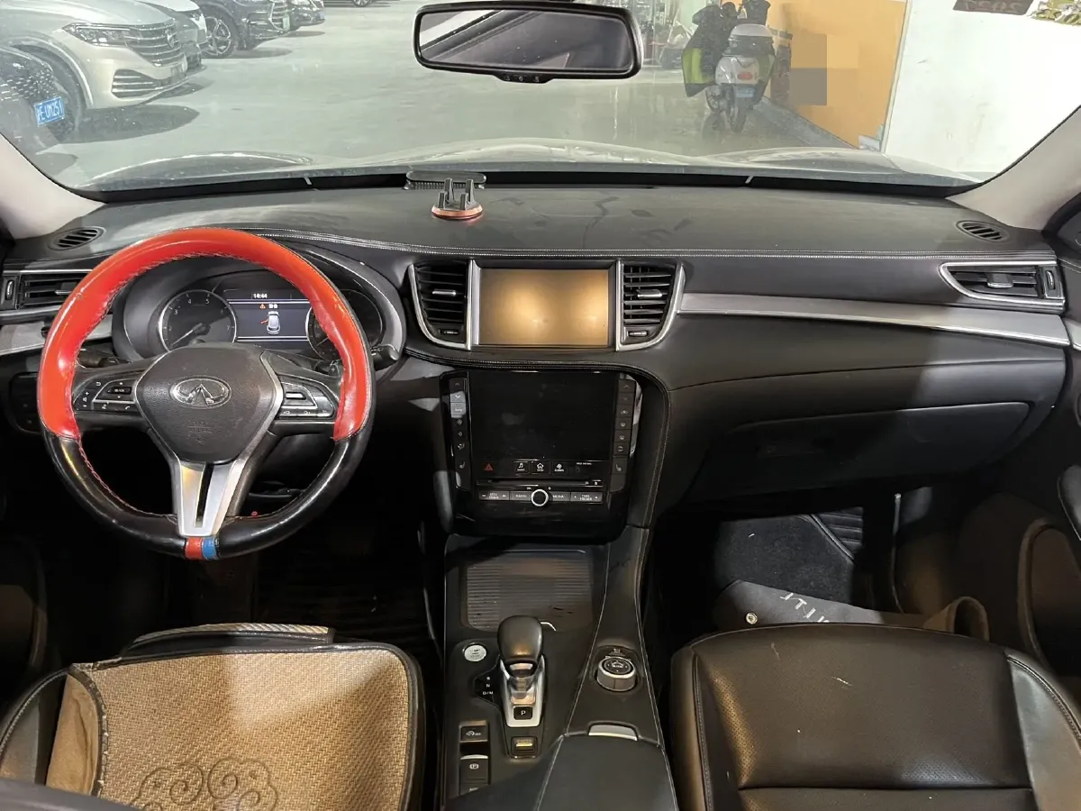 2018 Mitsubishi Pajero 3.0L 174HP V6 5AT,autocango,china used car exporter,china ev exporter,chinese used car exporter,chinese used ev exporter