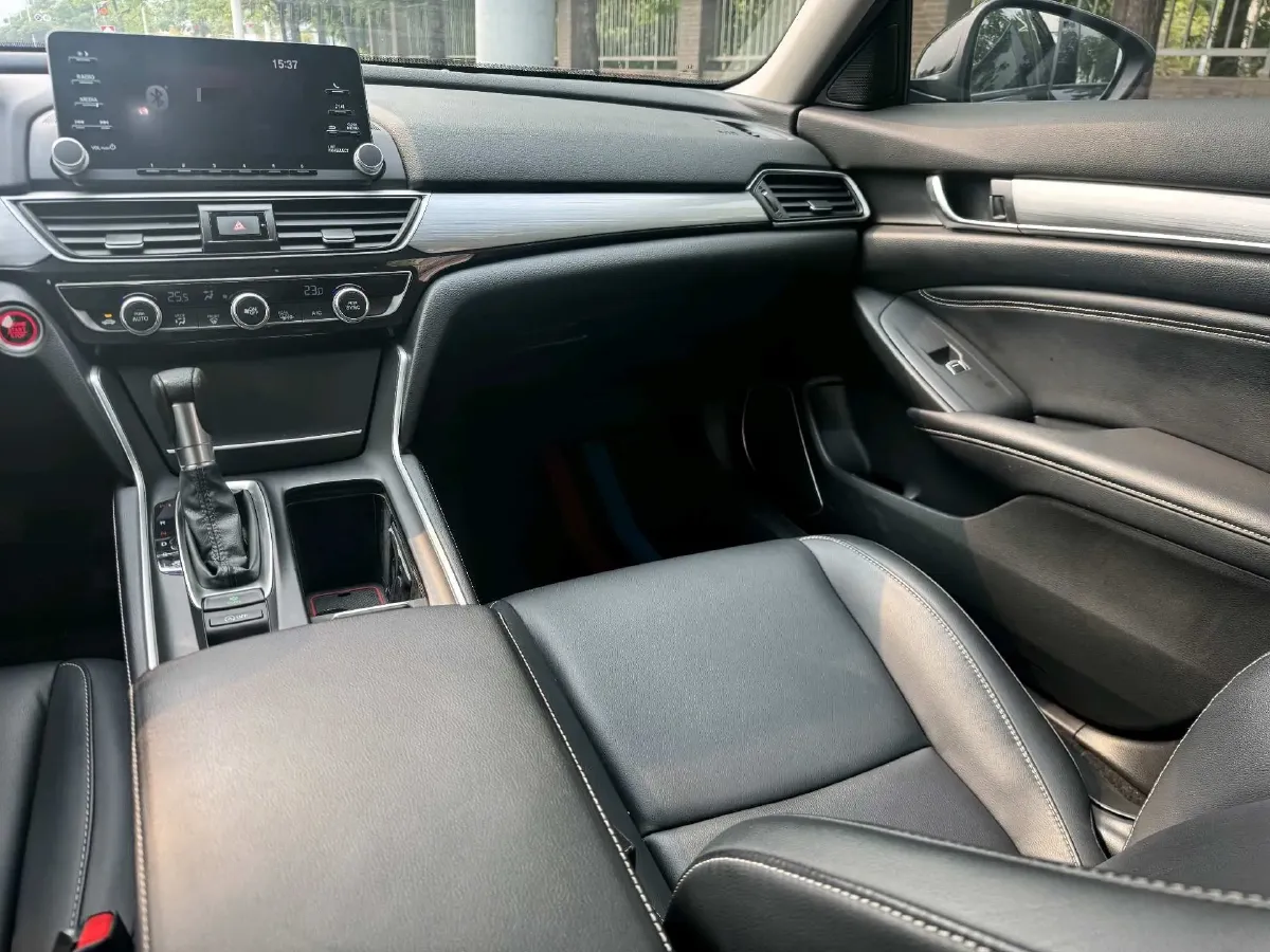 2019 Honda Inspire 1.5T 194HP L4 CVT,autocango,china used car exporter,china ev exporter,chinese used car exporter,chinese used ev exporter