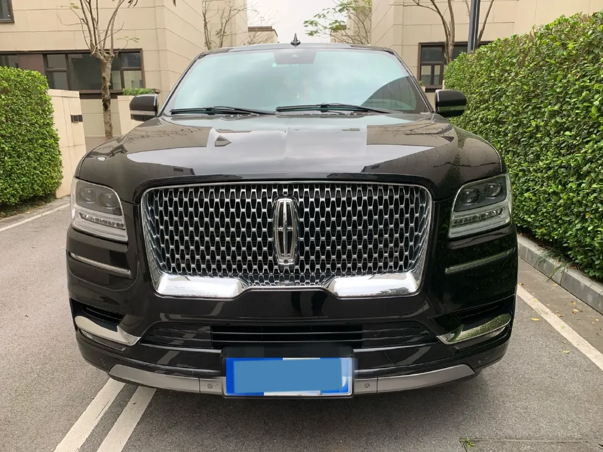 2020 Lincoln Navigator 3.5T 388HP V6 10AT,autocango,china used car exporter,china ev exporter,chinese used car exporter,chinese used ev exporter