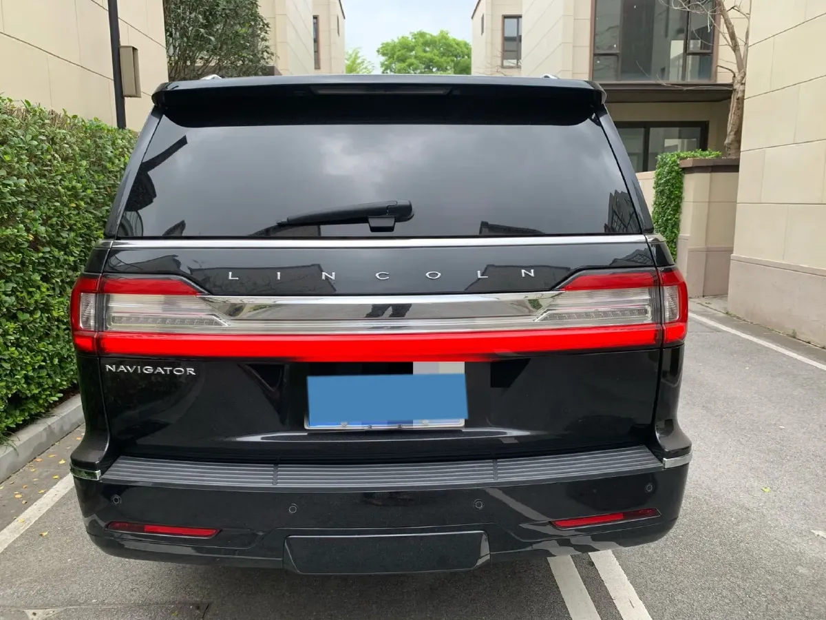 2020 Lincoln Navigator 3.5T 388HP V6 10AT,autocango,china used car exporter,china ev exporter,chinese used car exporter,chinese used ev exporter