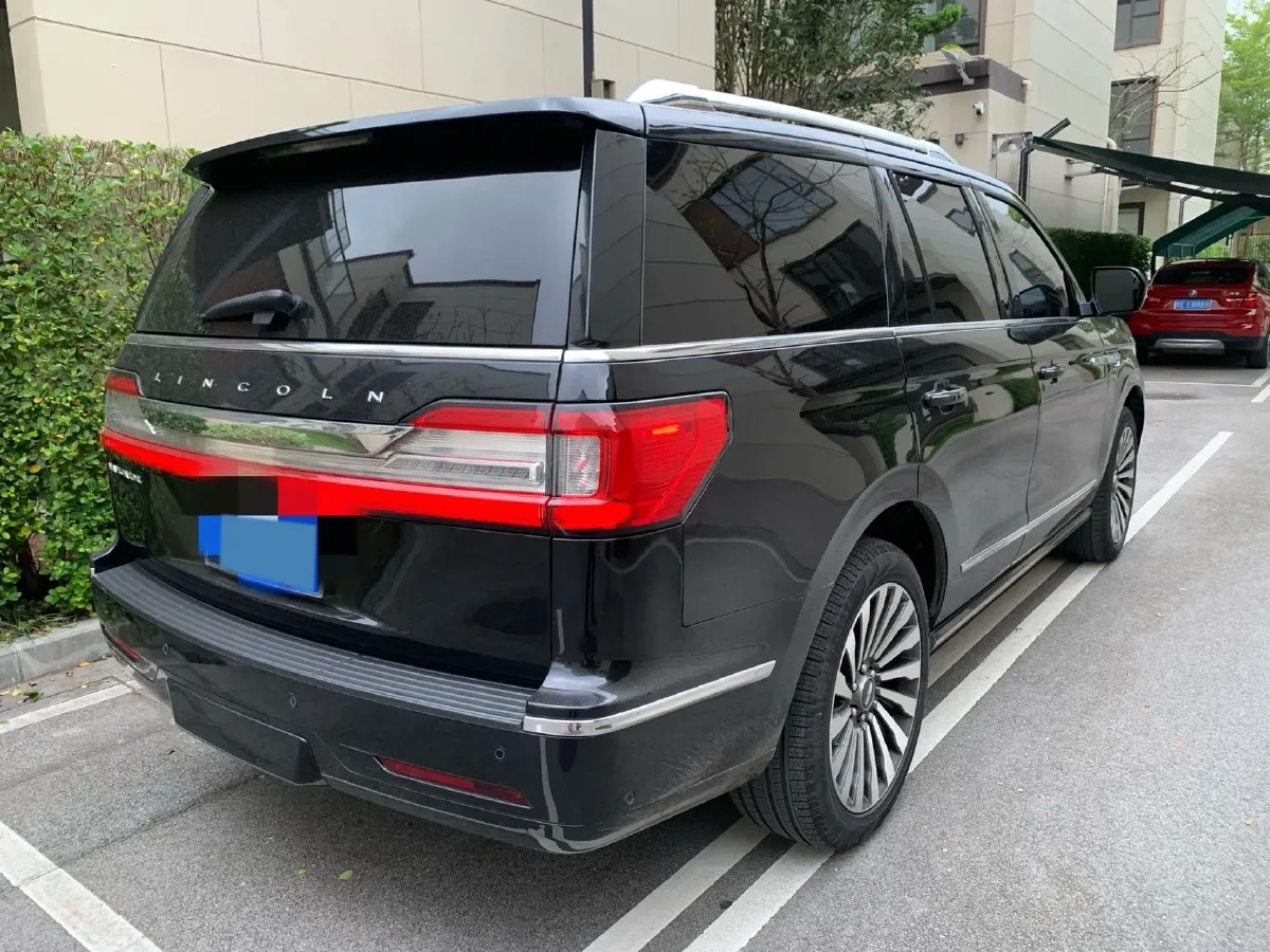 2020 Lincoln Navigator 3.5T 388HP V6 10AT,autocango,china used car exporter,china ev exporter,chinese used car exporter,chinese used ev exporter