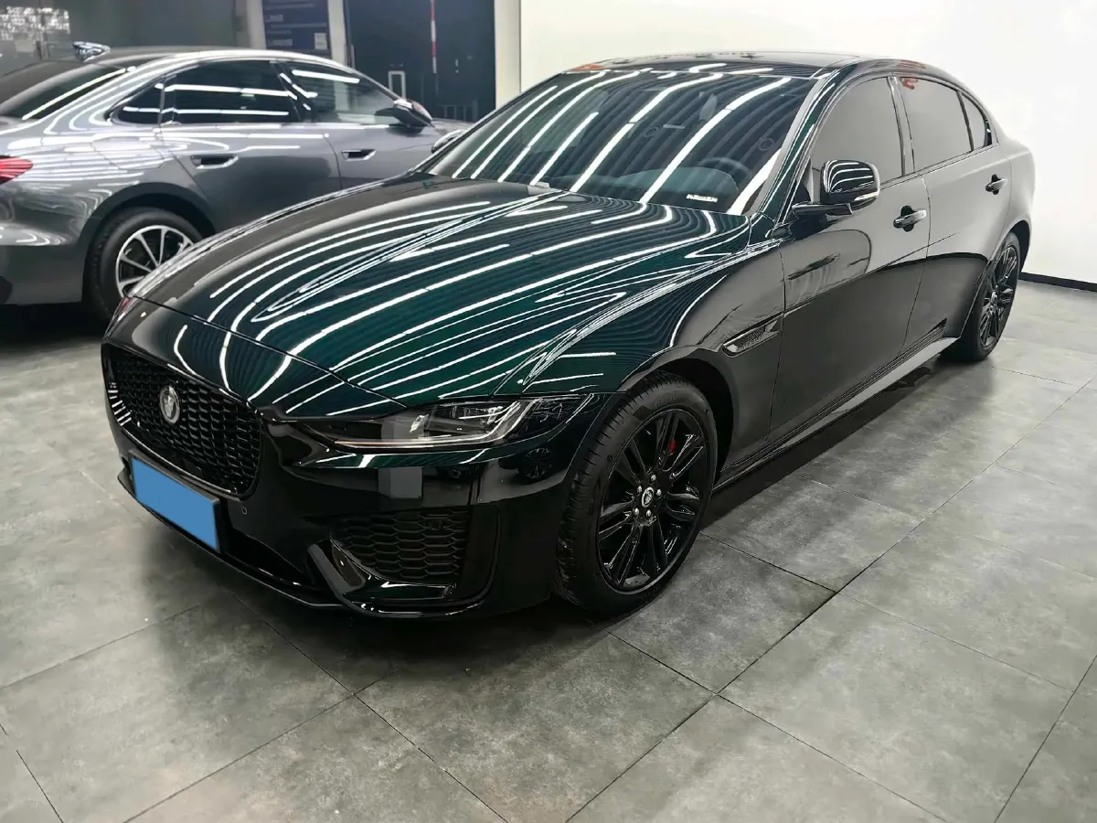 2025 Jaguar XEL 2.0T 250HP L4 8AT,autocango,china used car exporter,china ev exporter,chinese used car exporter,chinese used ev exporter