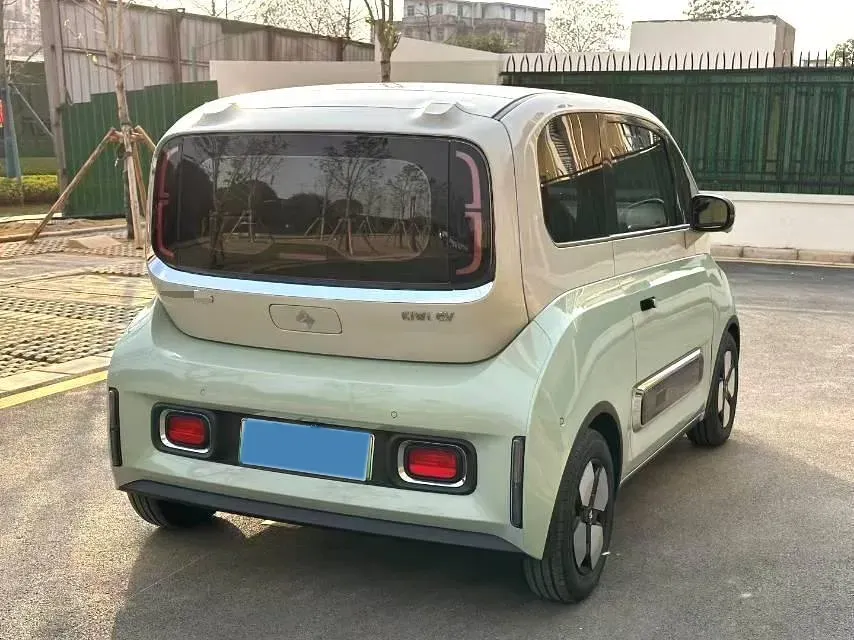 2023 BaoJun KiWi EV BEV 31.9KWH,autocango,china used car exporter,china ev exporter,chinese used car exporter,chinese used ev exporter