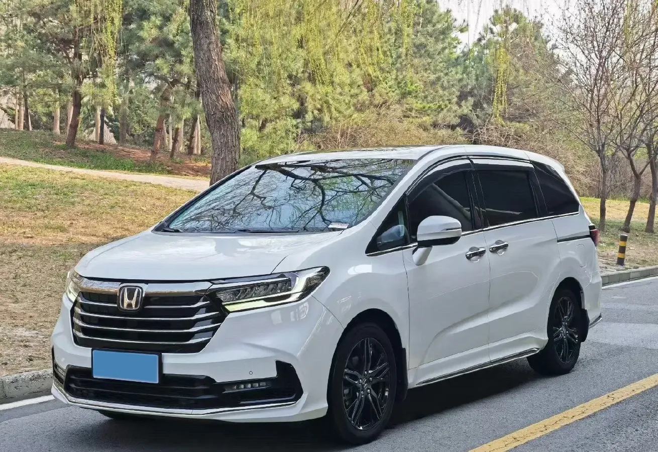 2022 Honda Odyssey 2.0L 146HP L4 E-CVT Hybrid,autocango,china used car exporter,china ev exporter,chinese used car exporter,chinese used ev exporter