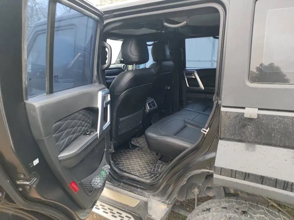 2021 Beijing BJ40 2.0T 163HP L4 8AT,autocango,china used car exporter,china ev exporter,chinese used car exporter,chinese used ev exporter