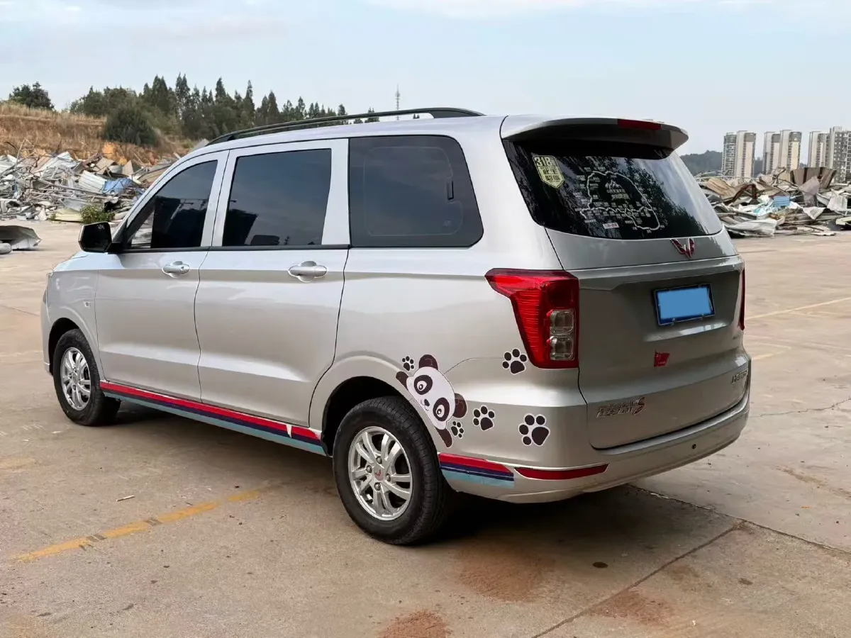 2021 Yema SiPaiKa 1.5L 109HP L4 5MT,autocango,china used car exporter,china ev exporter,chinese used car exporter,chinese used ev exporter
