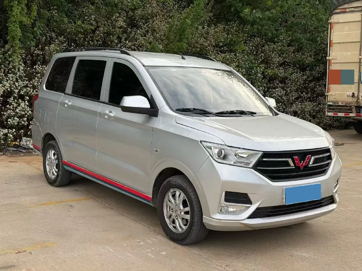 2021 Yema SiPaiKa 1.5L 109HP L4 5MT,autocango,china used car exporter,china ev exporter,chinese used car exporter,chinese used ev exporter