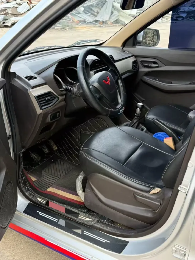 2021 Yema SiPaiKa 1.5L 109HP L4 5MT,autocango,china used car exporter,china ev exporter,chinese used car exporter,chinese used ev exporter