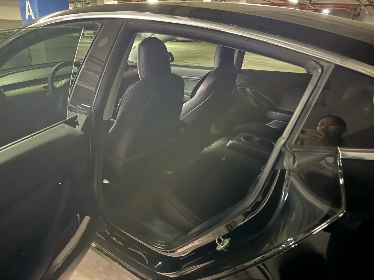 2020 Tesla Model 3 BEV 52KWH,autocango,china used car exporter,china ev exporter,chinese used car exporter,chinese used ev exporter