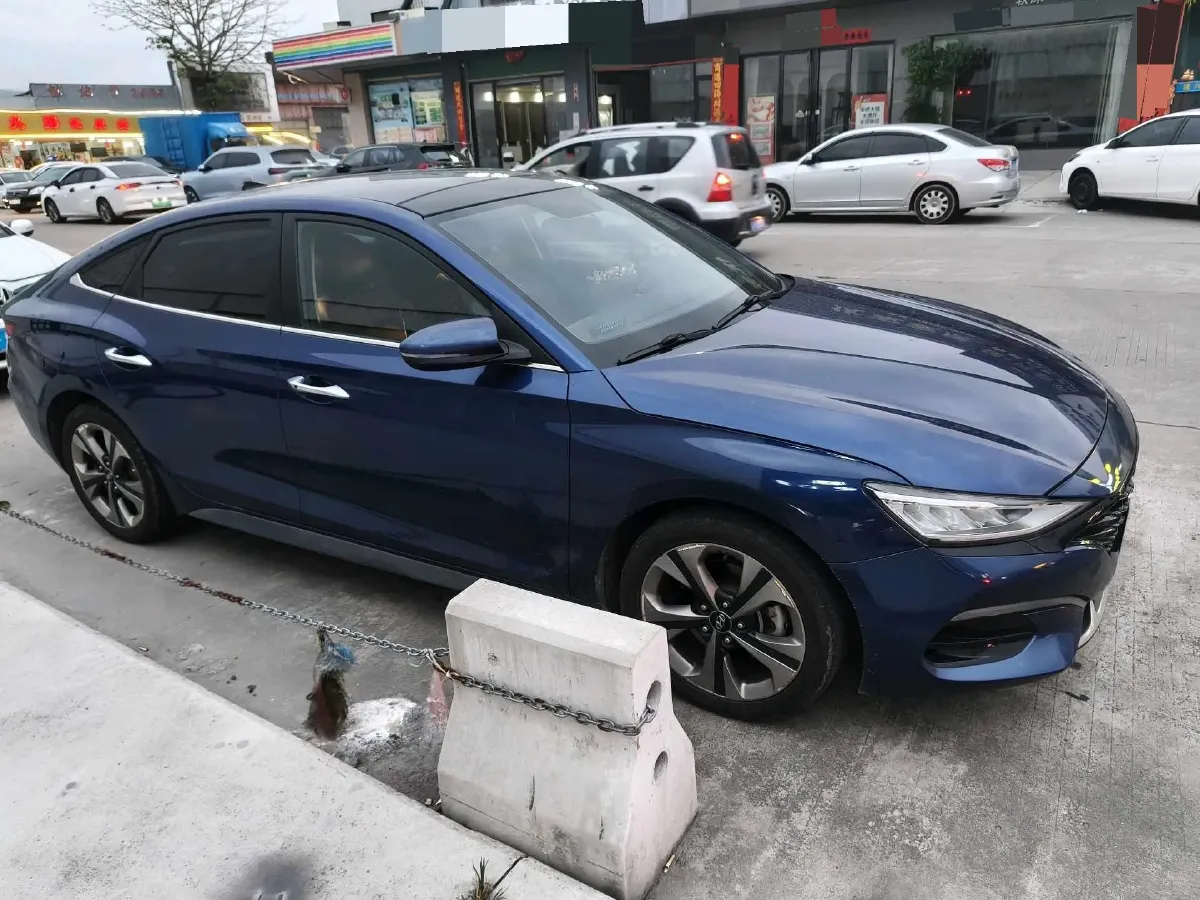 2019 Hyundai La Festa 1.6T 204HP L4 7DCT,autocango,china used car exporter,china ev exporter,chinese used car exporter,chinese used ev exporter
