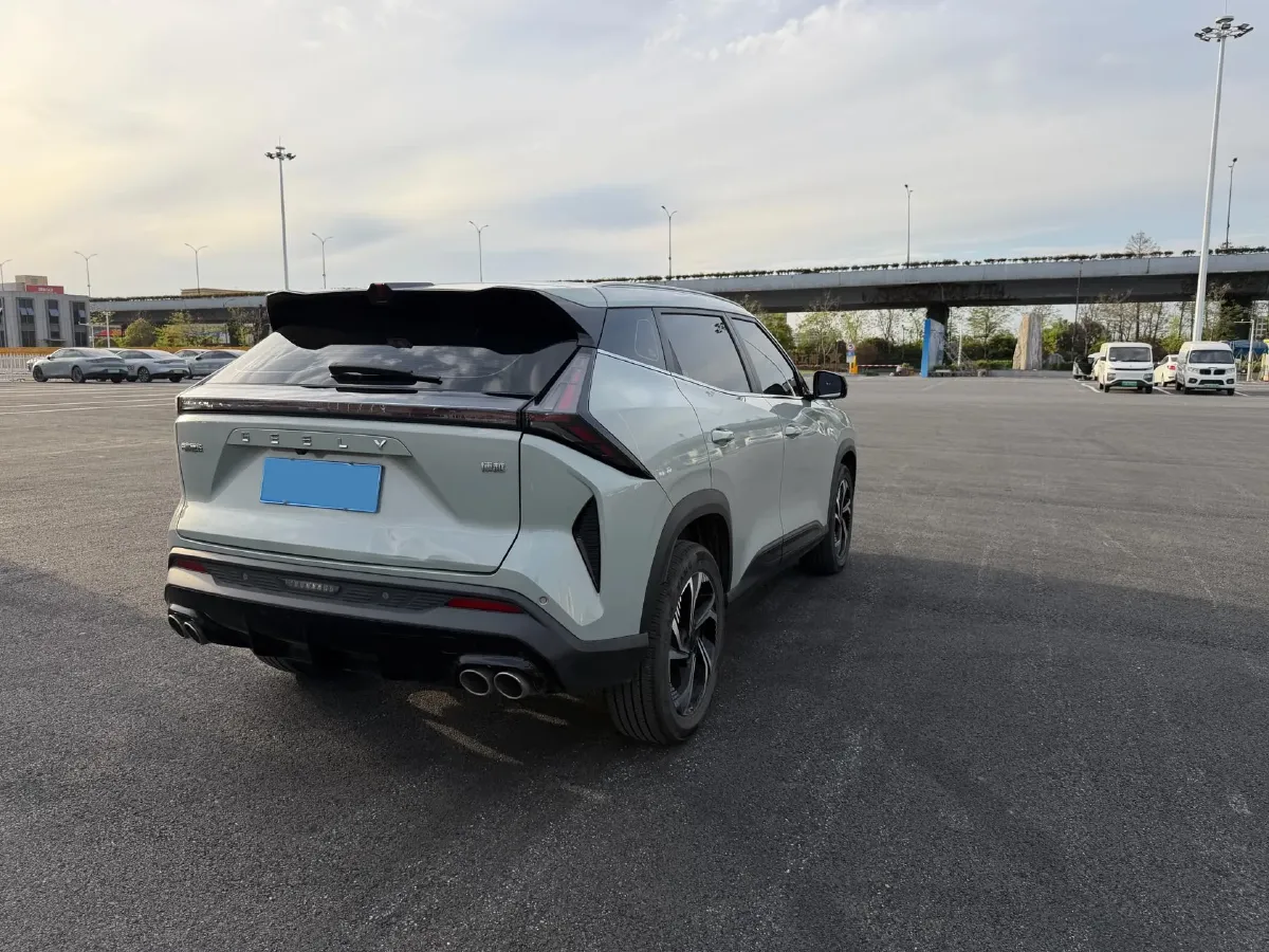 2023 Geely Azkarra 1.5T 181HP L4 7DCT,autocango,china used car exporter,china ev exporter,chinese used car exporter,chinese used ev exporter
