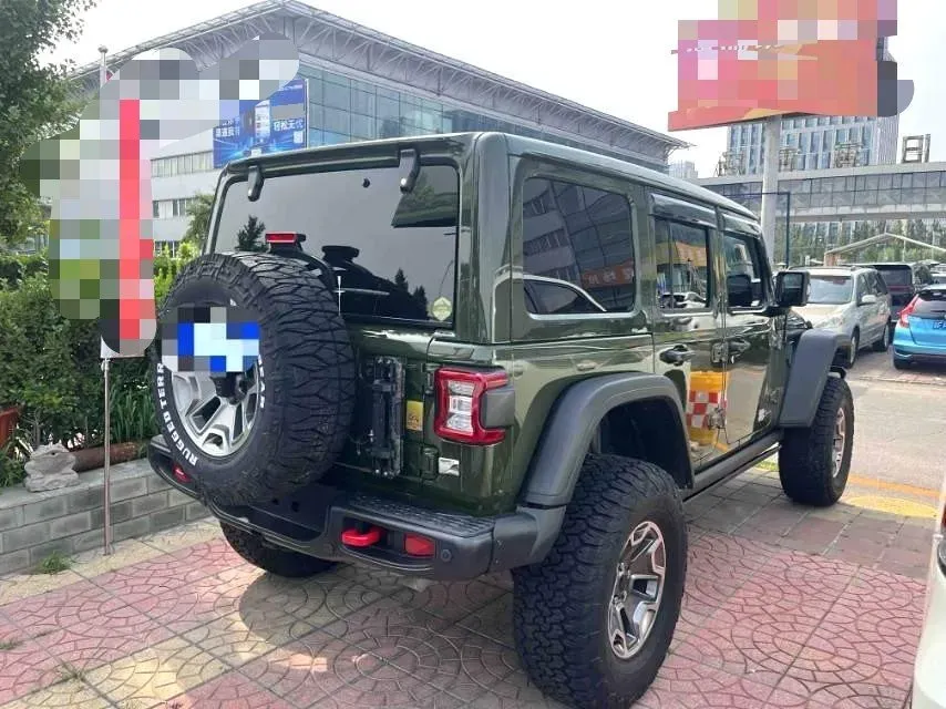 2022 Jeep Wrangler 2.0T 266HP L4 8AT,autocango,china used car exporter,china ev exporter,chinese used car exporter,chinese used ev exporter