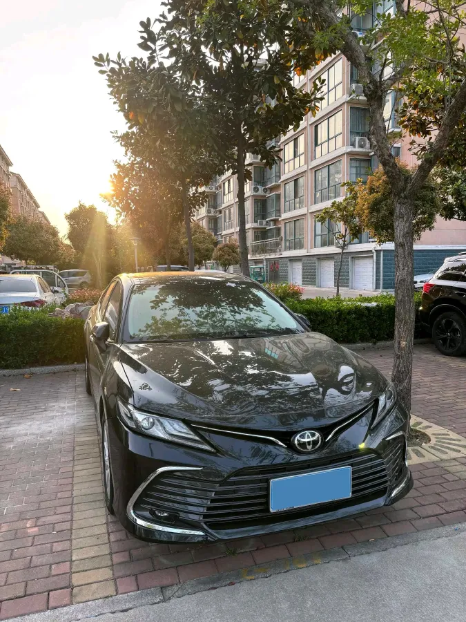 2023 Toyota Camry 2.0L 177HP L4 CVT,autocango,china used car exporter,china ev exporter,chinese used car exporter,chinese used ev exporter
