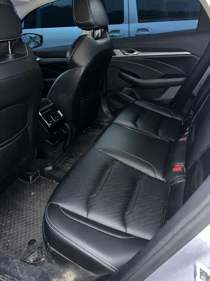 2021 Geely Preface 2.0T 190HP L4 7DCT,autocango,china used car exporter,china ev exporter,chinese used car exporter,chinese used ev exporter