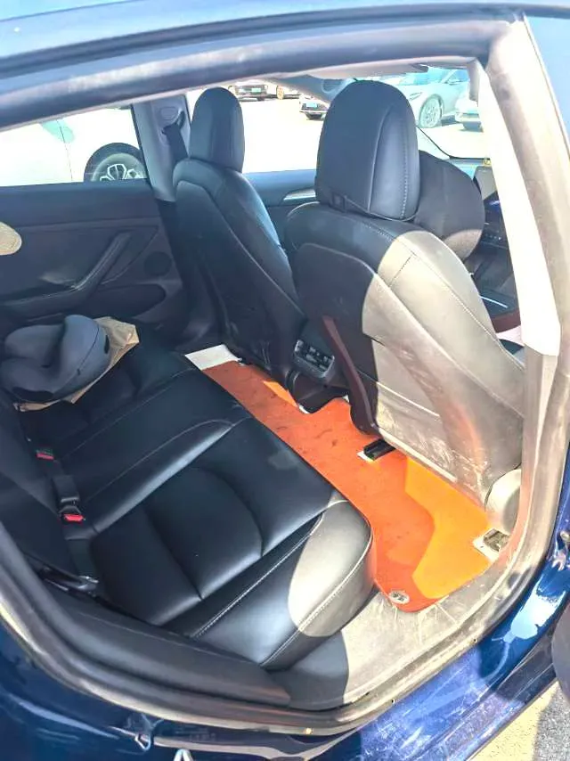 2022 Tesla Model 3 BEV 60KWH,autocango,china used car exporter,china ev exporter,chinese used car exporter,chinese used ev exporter